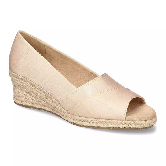 Easy Street Jasper Espadrille Wedge Sandals Size US 6.5M Natural Gold Thai Silk - Picture 1 of 5